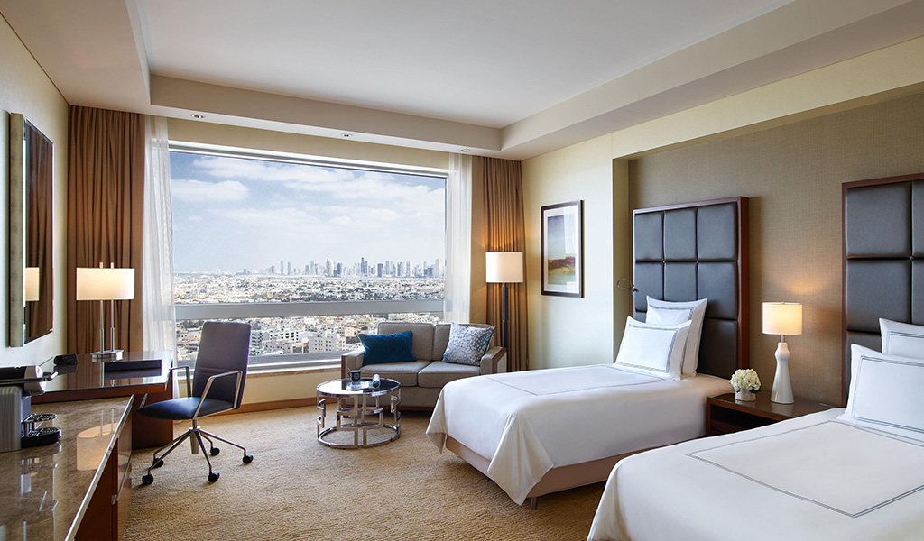 Classic Twin Room at Swissotel Al Ghurair