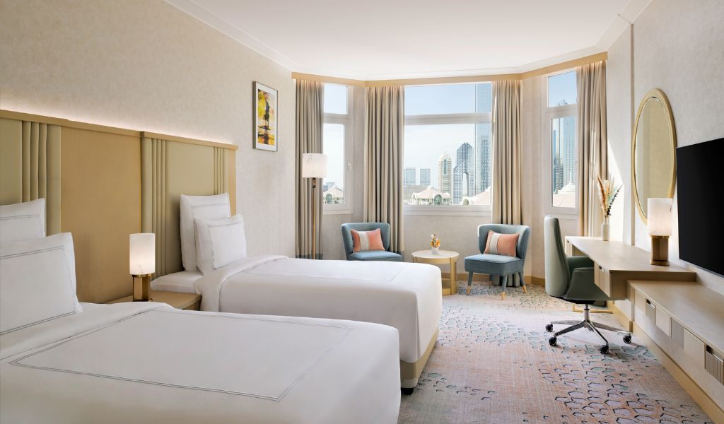 Deluxe Room Twin at Swissotel Al Murooj 